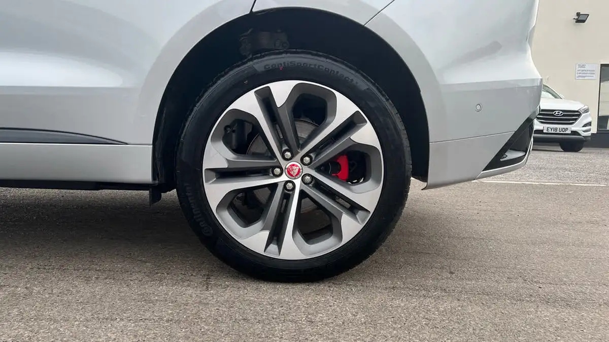 2021-jaguar-f-pace-30-d300-r-dynamic-hse-mhev-big-7