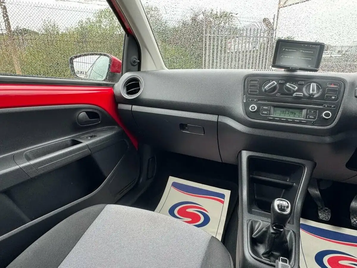 2014-skoda-citigo-10-se-60ps-5d-big-21