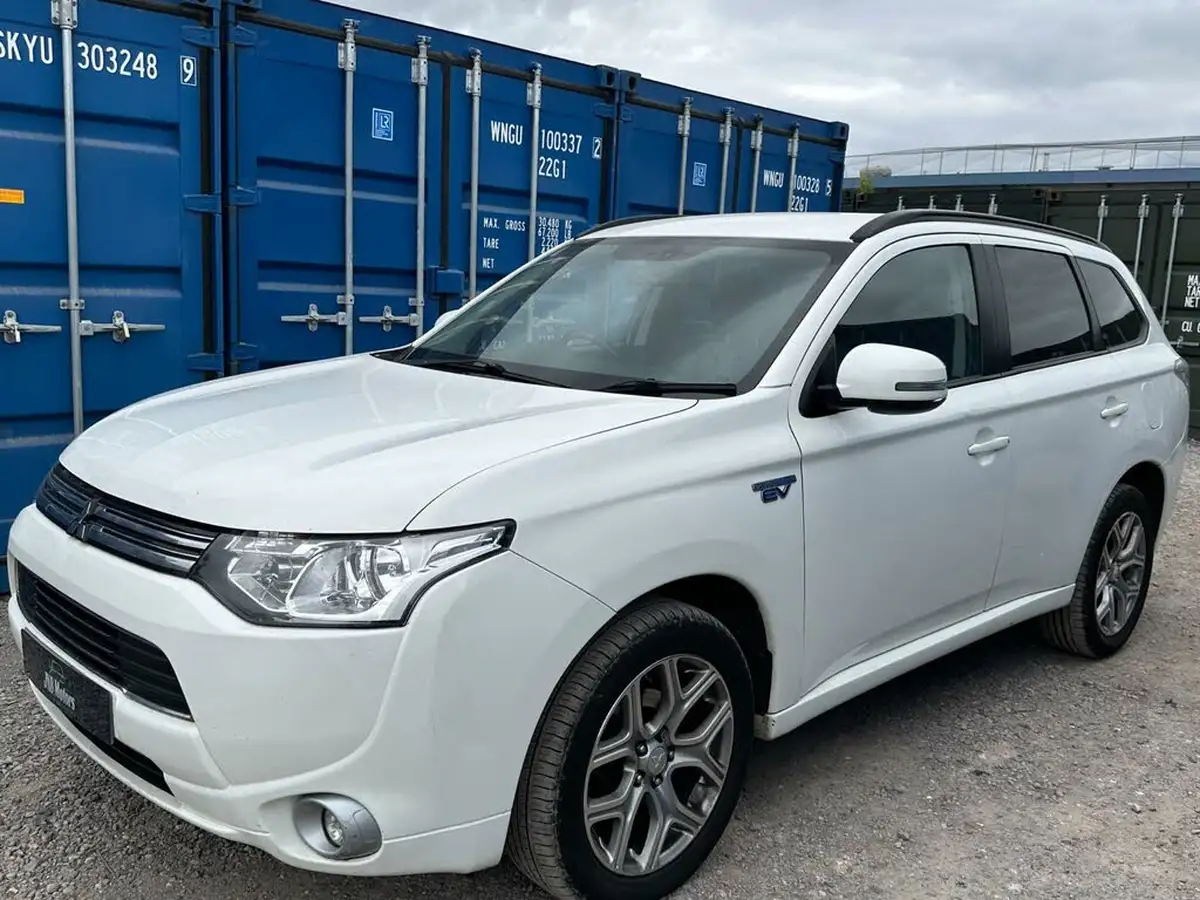 2015-mitsubishi-outlander-20-gx3h-5st-big-12