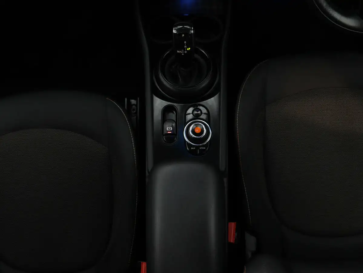 2020-mini-clubman-15-cooper-classic-comfortnav-plus-auto-big-15