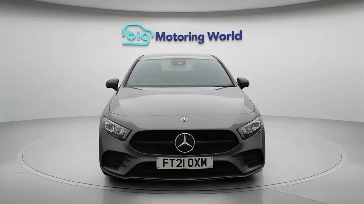 2021-mercedes-benz-a-class-20-a250-amg-line-executive-edition-saloon-4d-big-2