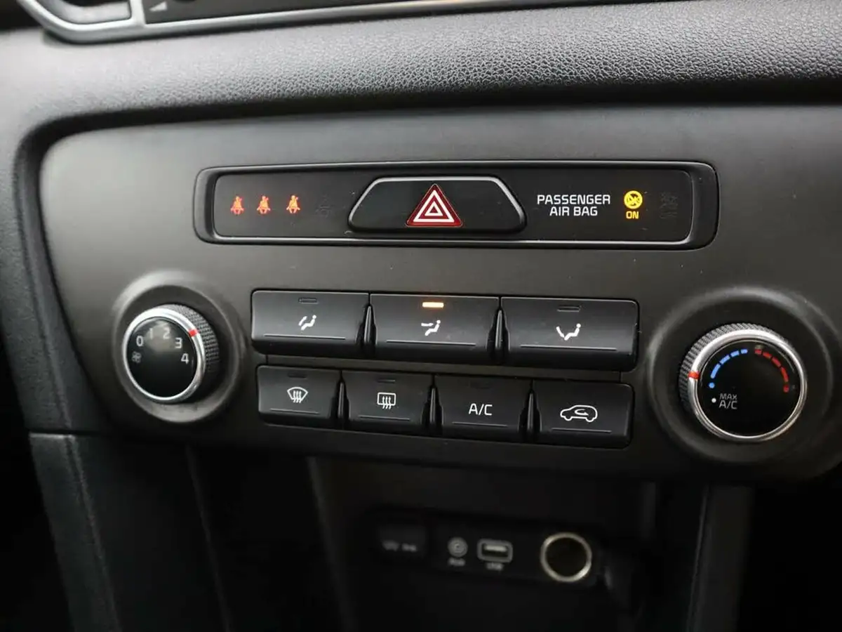 2018-kia-sportage-16-gdi-1-big-26