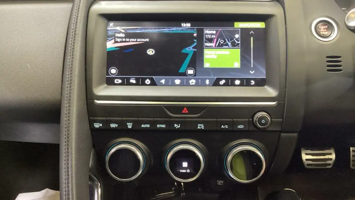 2018-jaguar-e-pace-20-i4d-r-dynamic-180ps-awd-ss-auto-big-8