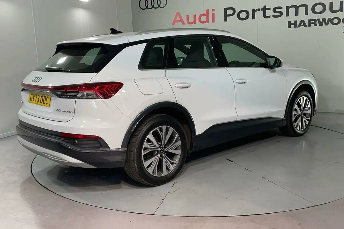 2023-audi-q4-e-tron-40e-sport-station-wagon-big-5