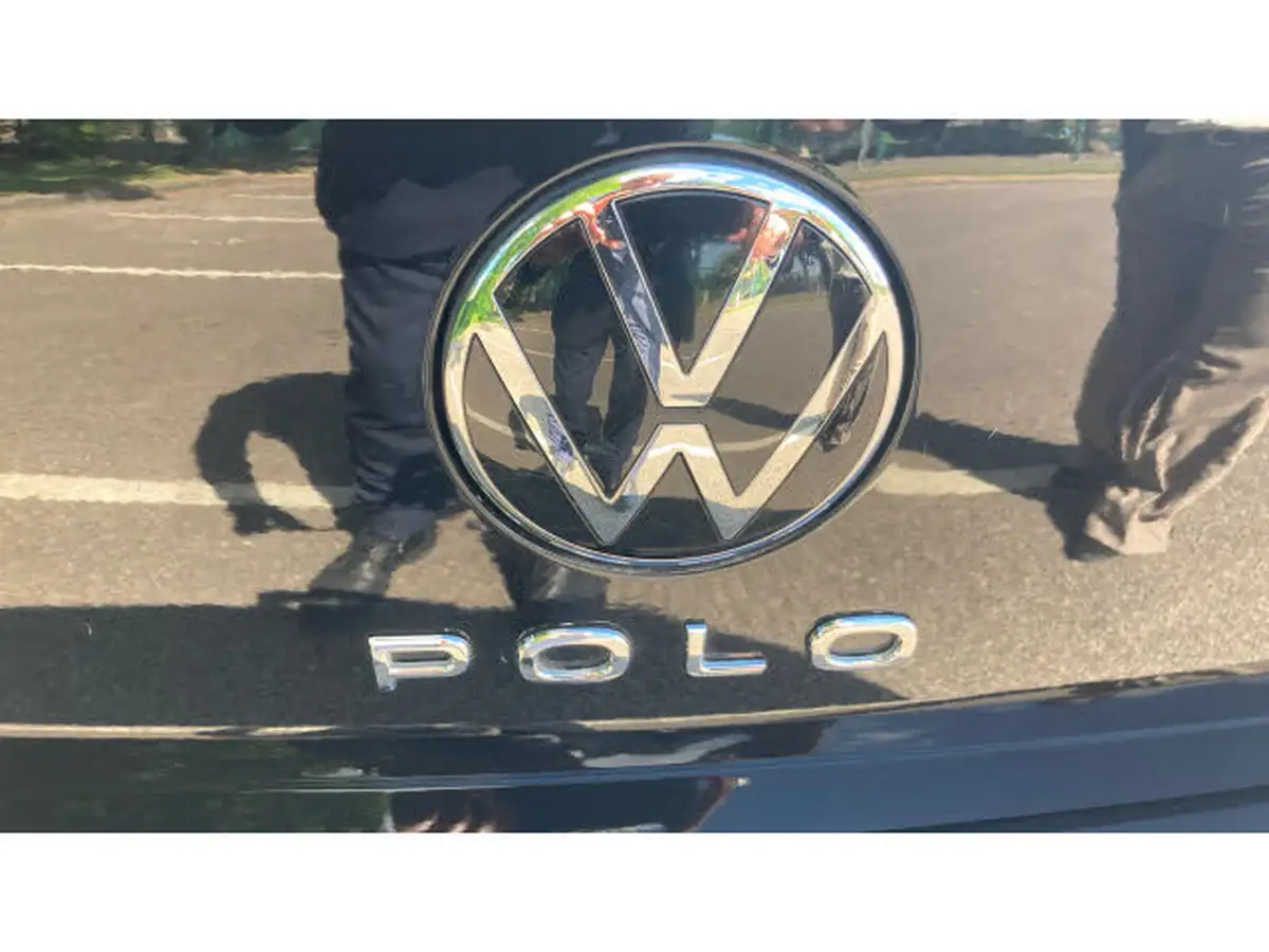 2021-volkswagen-polo-10-tsi-match-big-37