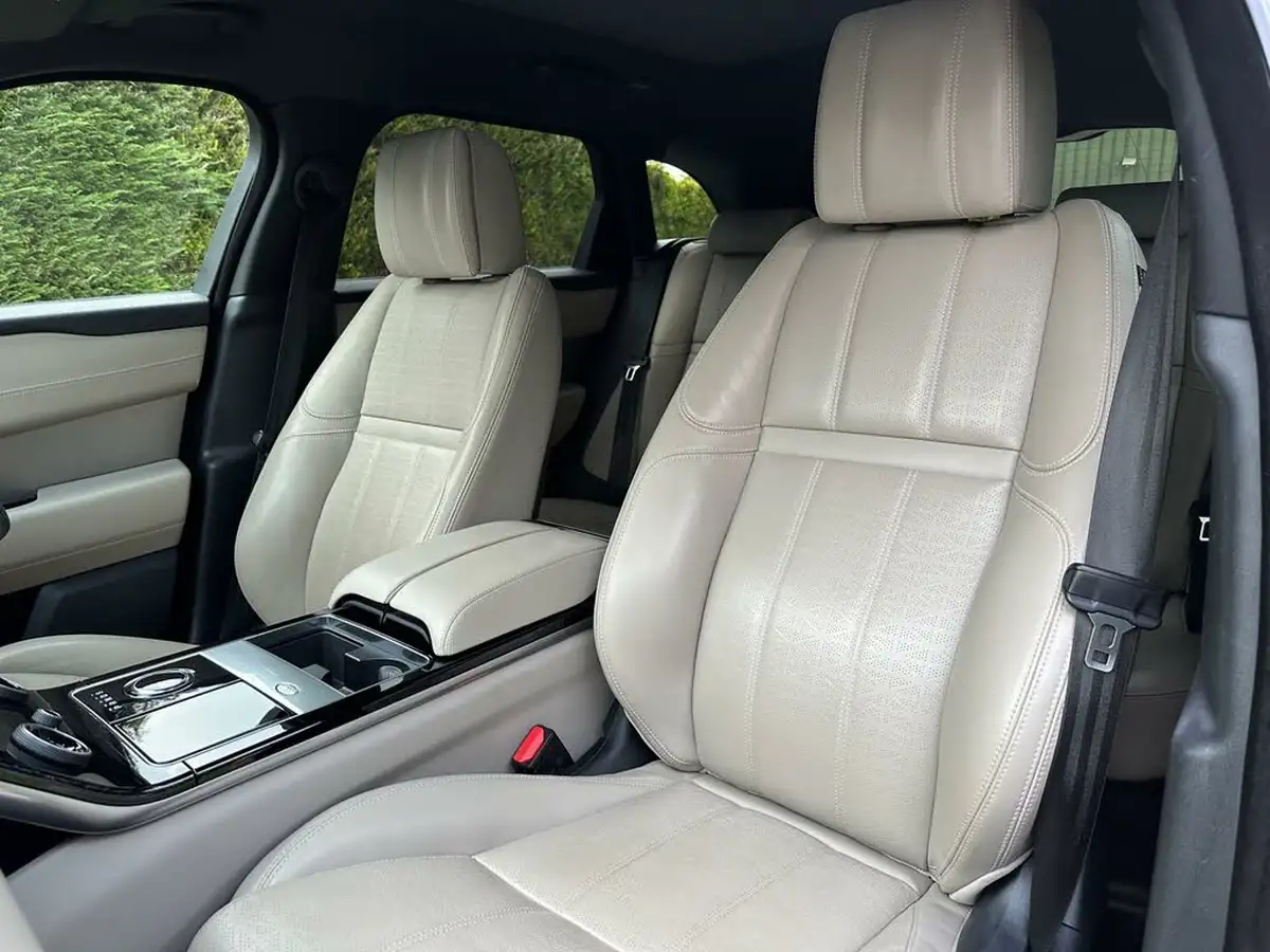 2019-land-rover-range-rover-velar-20-d240-r-dynamic-hse-big-25