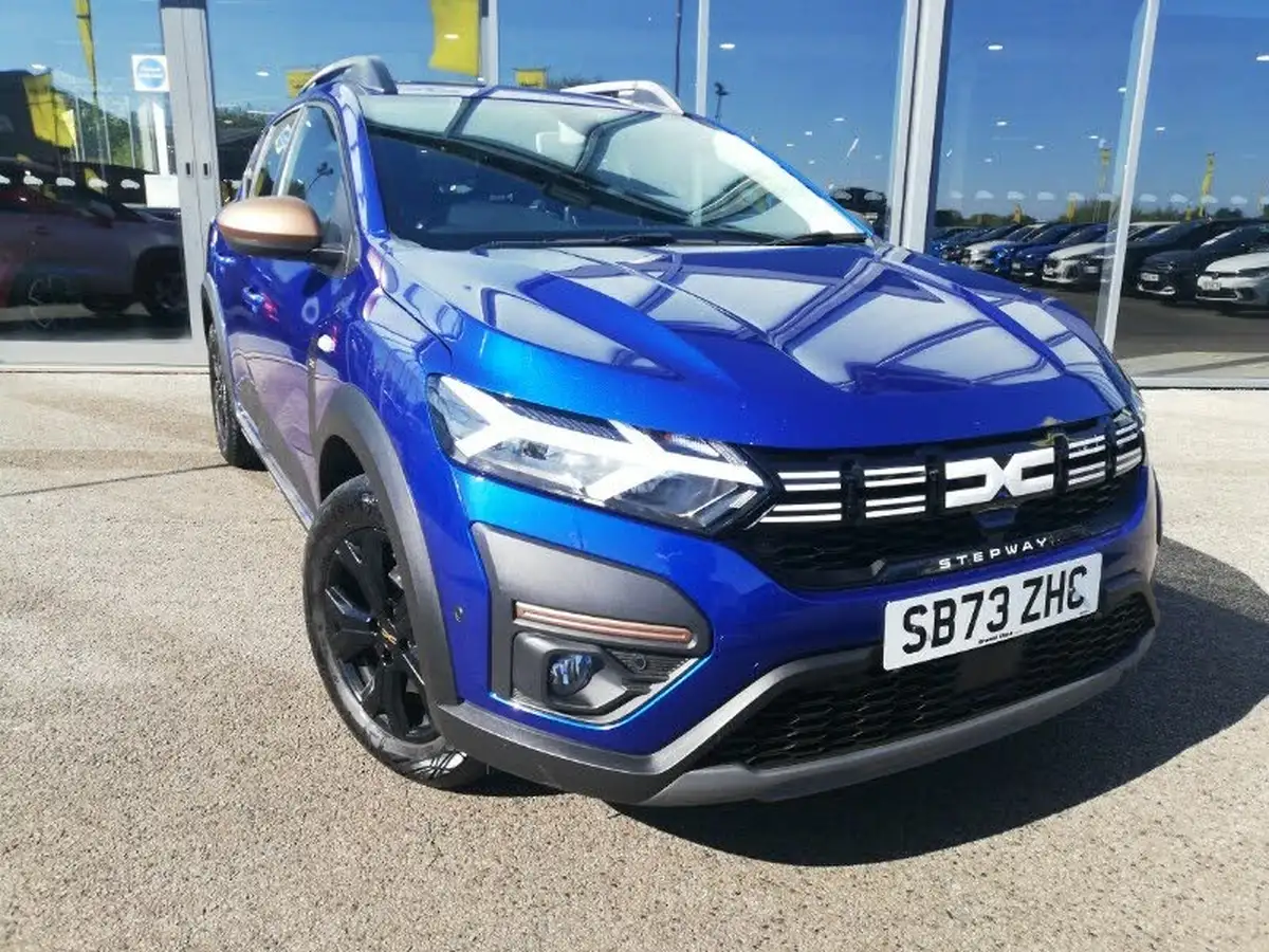 2023-dacia-sandero-stepway-10-tce-essential-90bhp-big-0