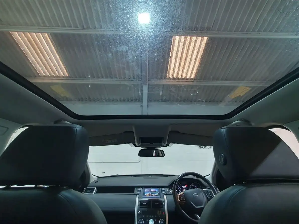 2015-land-rover-discovery-sport-22td-hse-awd-auto-big-2
