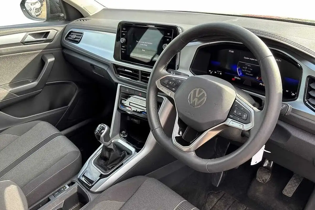2024-volkswagen-t-roc-10-tsi-life-110ps-big-5
