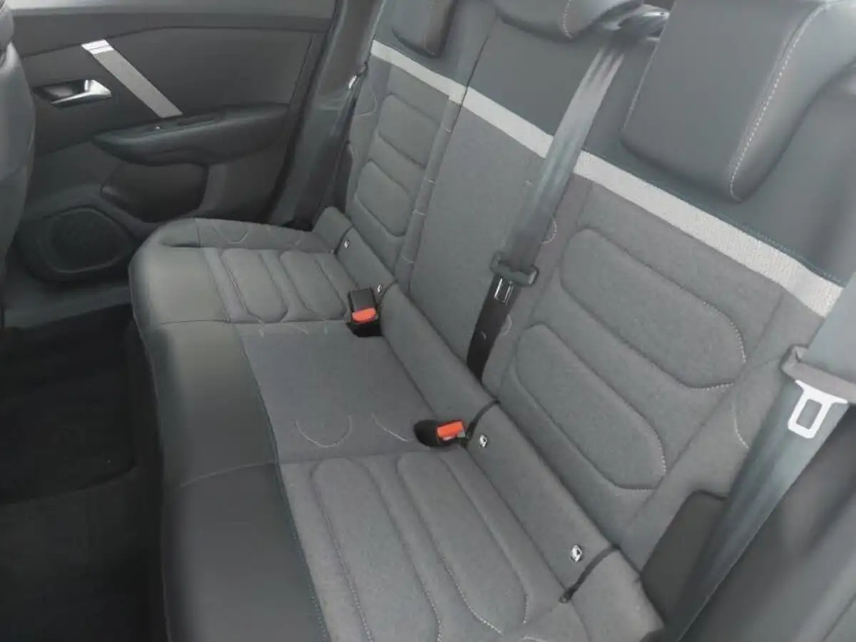 2022-citroen-c4-12-puretech-sense-plus-big-5