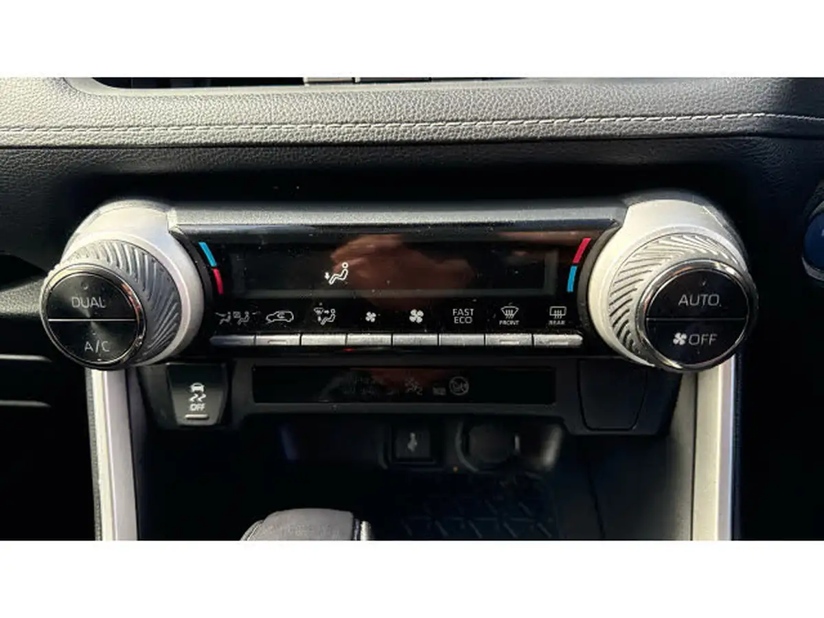 2022-toyota-rav4-25-vvt-i-design-215bhp-big-26
