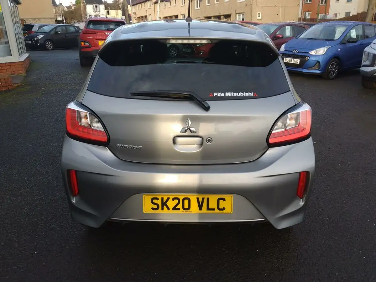 2020-mitsubishi-mirage-12-design-big-5