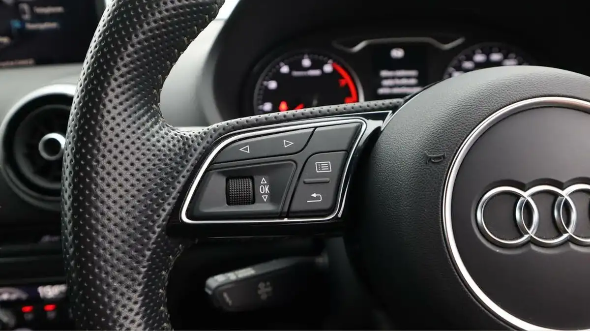 2019-audi-a3-15-tfsi-s-line-sportback-5d-tronic-big-23