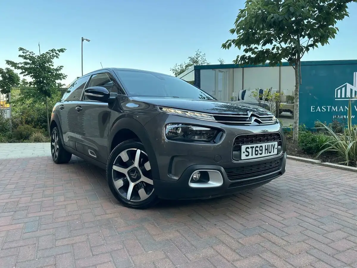 2019-citroen-c4-cactus-12-puretech-flair-130ps-eat6-big-0
