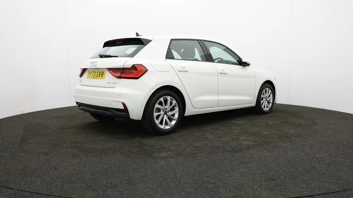 2023-audi-a1-10-30-tfsi-sport-s-tronic-big-32