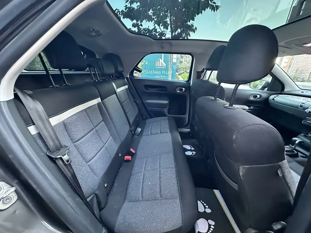 2019-citroen-c4-cactus-12-puretech-flair-130ps-eat6-big-24