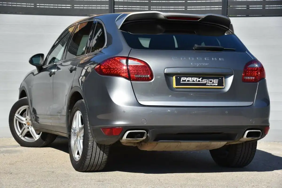 2014-porsche-cayenne-30td-platinum-edition-big-2