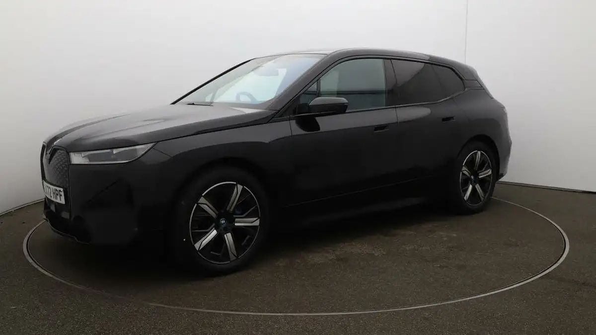 2022-bmw-ix-e-xdrive-40-m-sport-big-66