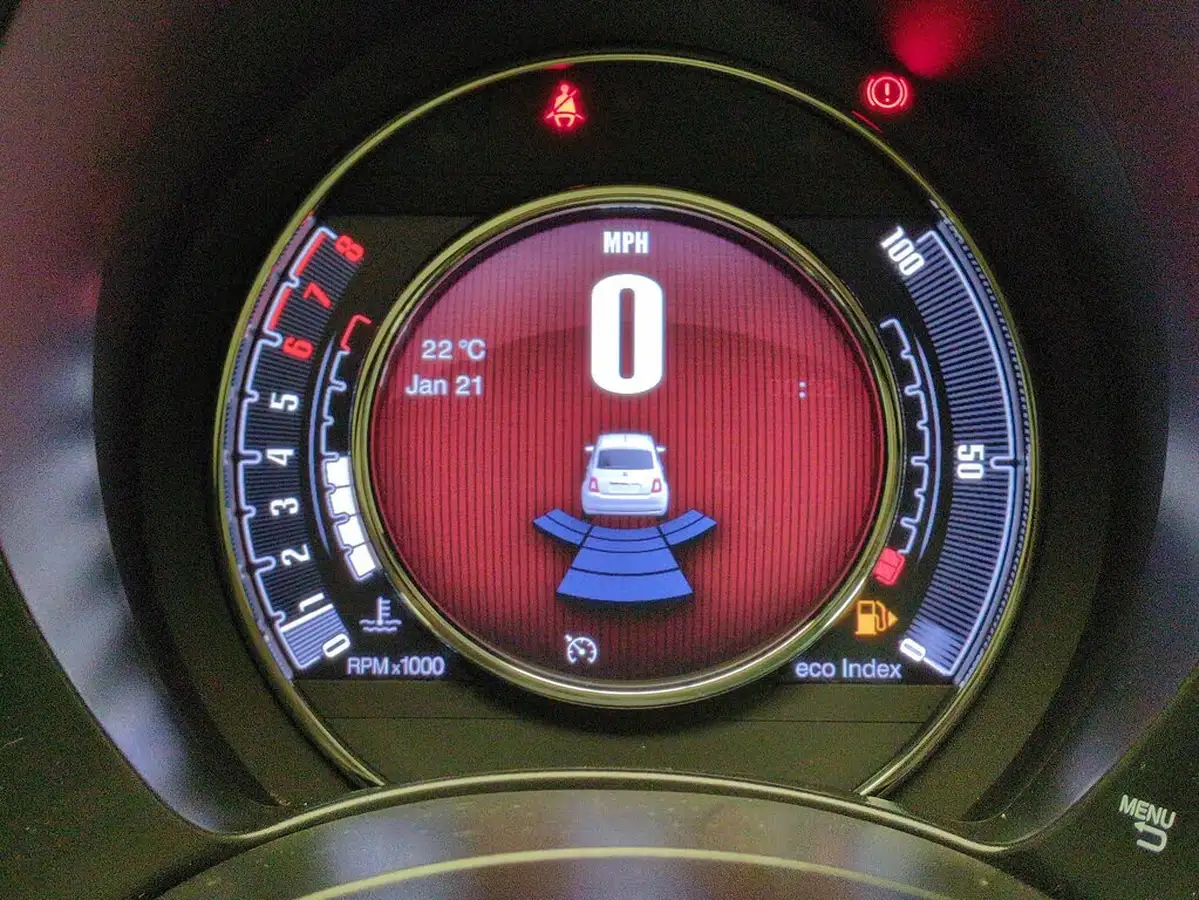 2018-fiat-500-12-mirror-big-17