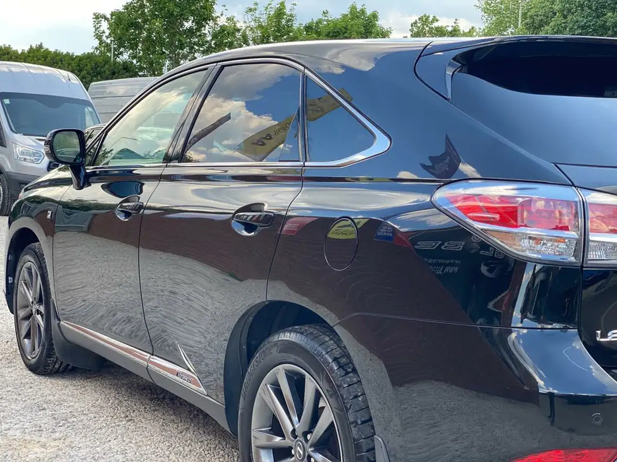 2013-lexus-rx-450h-35-f-sport-big-13