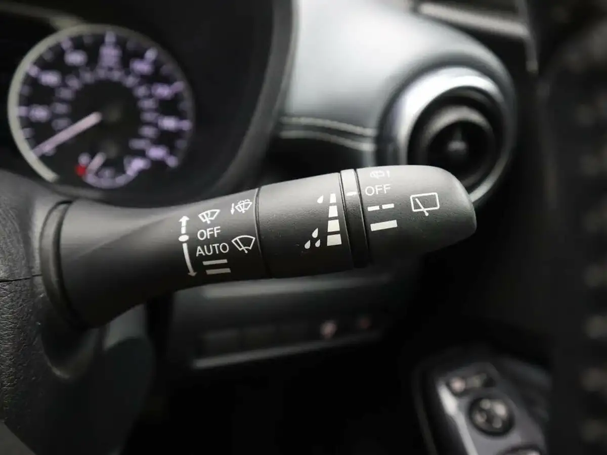 2019-nissan-juke-10-dig-t-tekna-dct-big-35