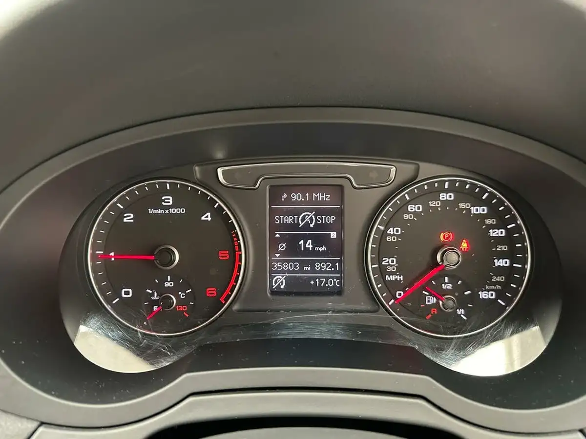 2018-audi-q3-20-tdi-s-line-edition-big-13