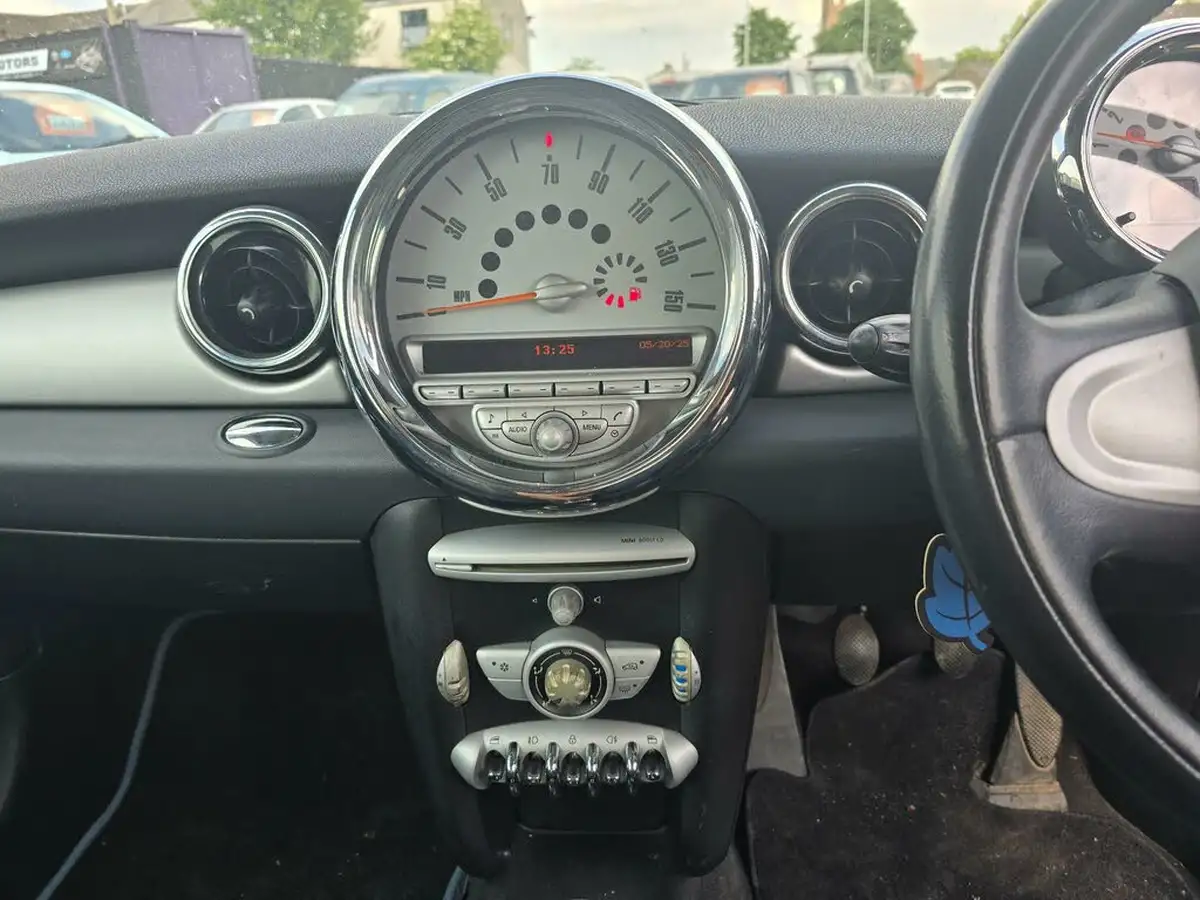 2007-mini-cooper-14-one-95bhp-big-10