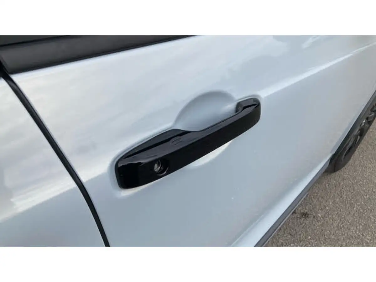 2025-honda-jazz-15-i-mmd-crosstar-advance-big-12