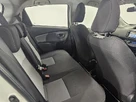 2017-toyota-yaris-15-vvt-i-icon-tech-98bhp-hybrid-1497cc-e-cvt-small-6