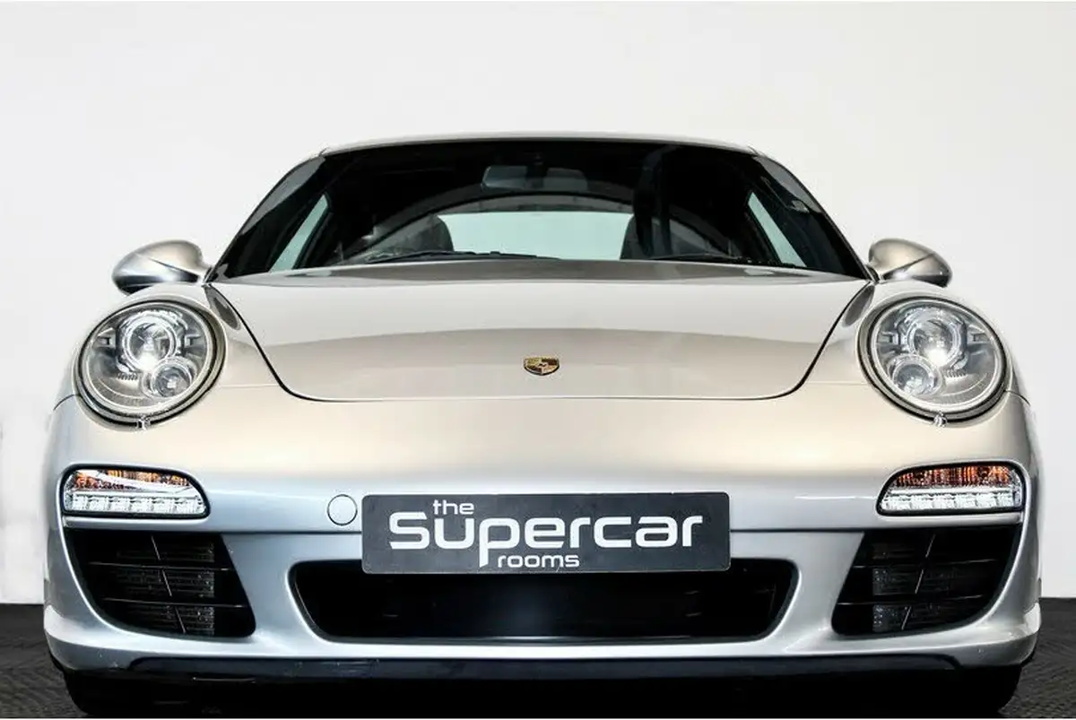 2009-porsche-911-big-38