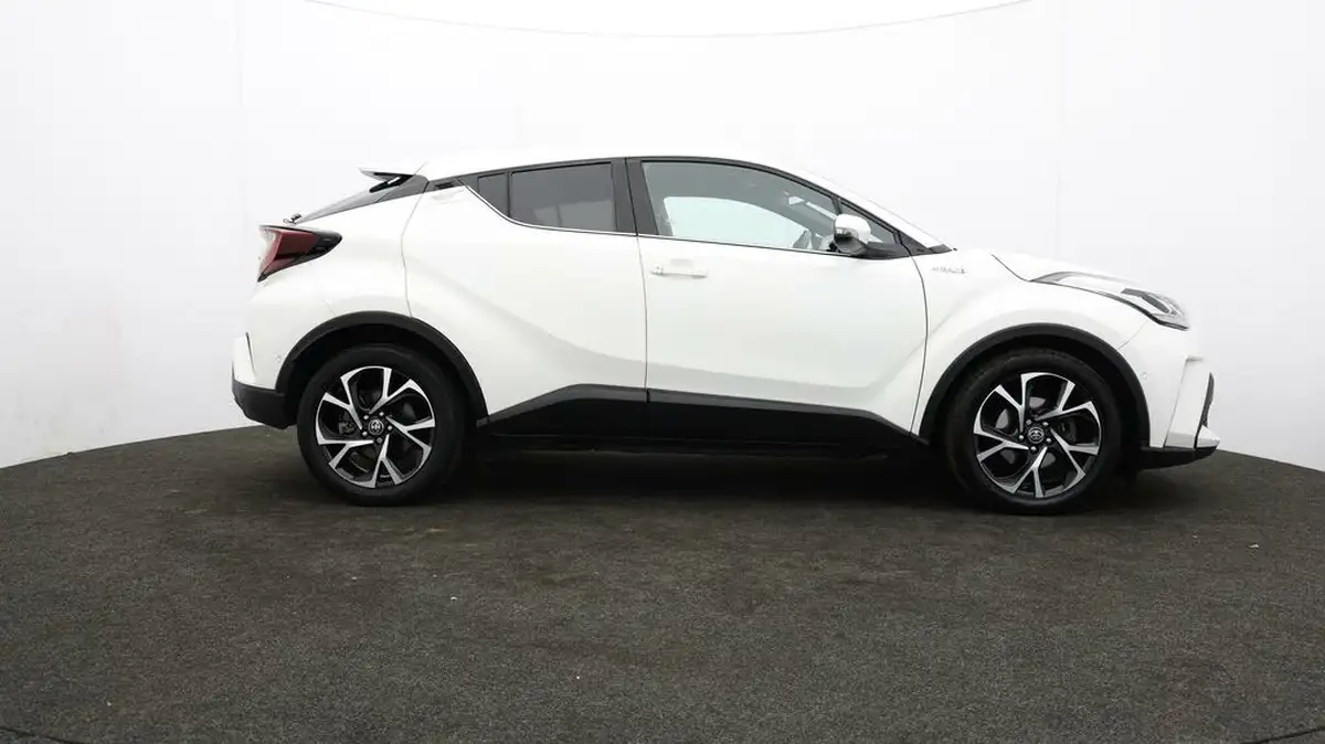 2020-toyota-c-hr-18-vvt-i-design-big-37