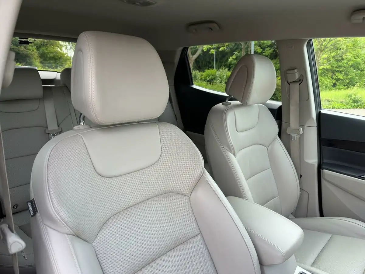 2020-kgm-ssangyong-korando-15-ultimate-big-30
