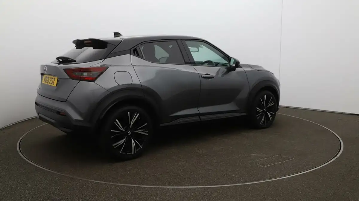 2021-nissan-juke-10-dig-t-tekna-dct-big-50