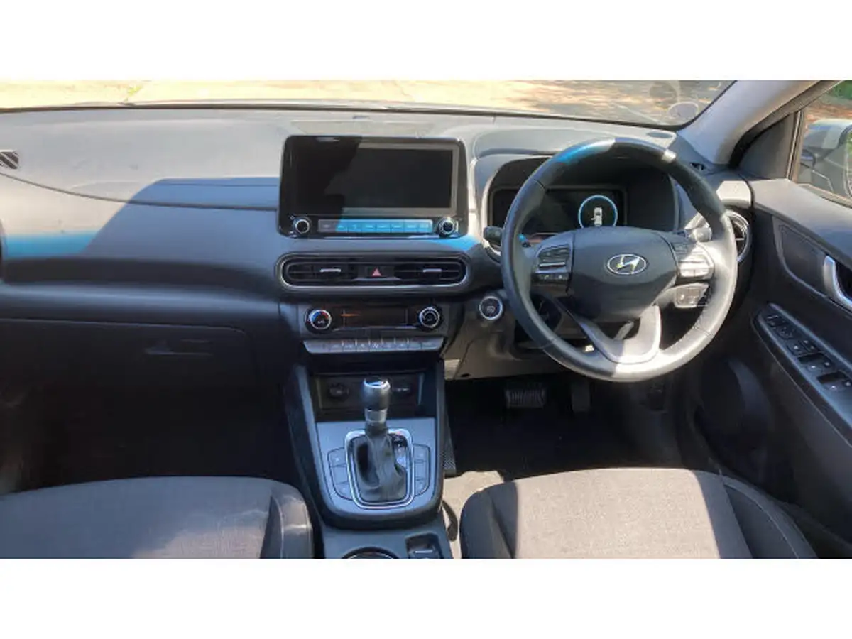 2022-hyundai-kona-16-gdi-premium-big-9