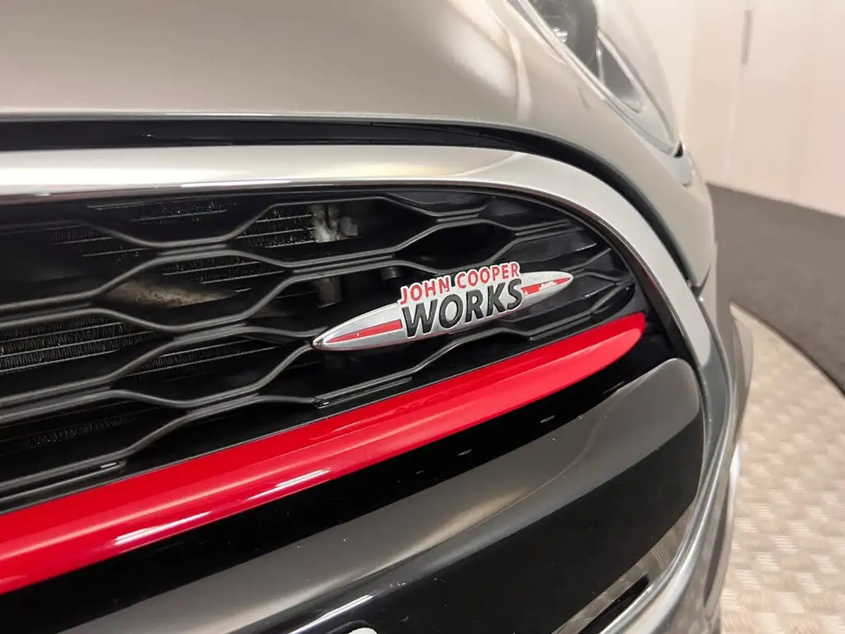 2017-mini-cooper-20-cooper-jcw-sport-auto-big-18