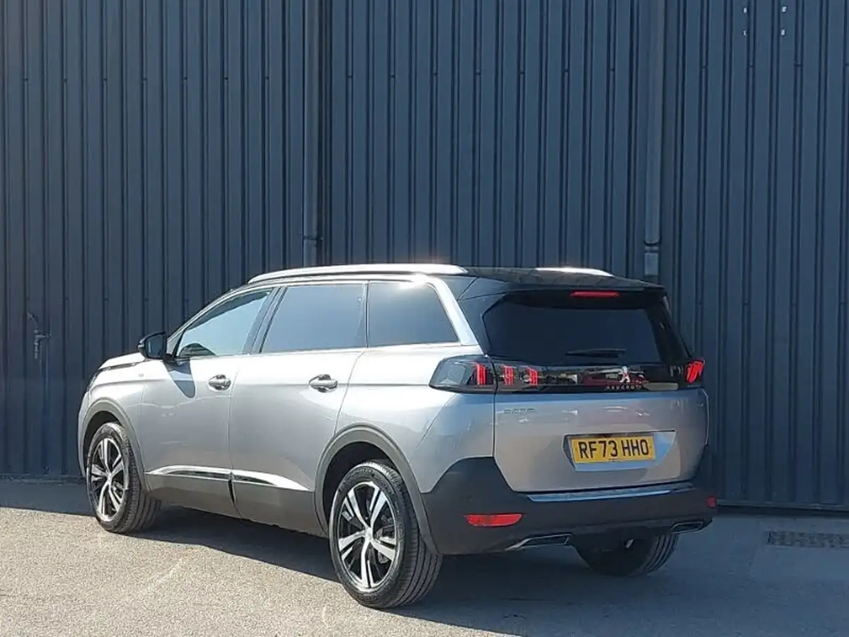 2024-peugeot-5008-suv-15-bluehdi-gt-130ps-big-1