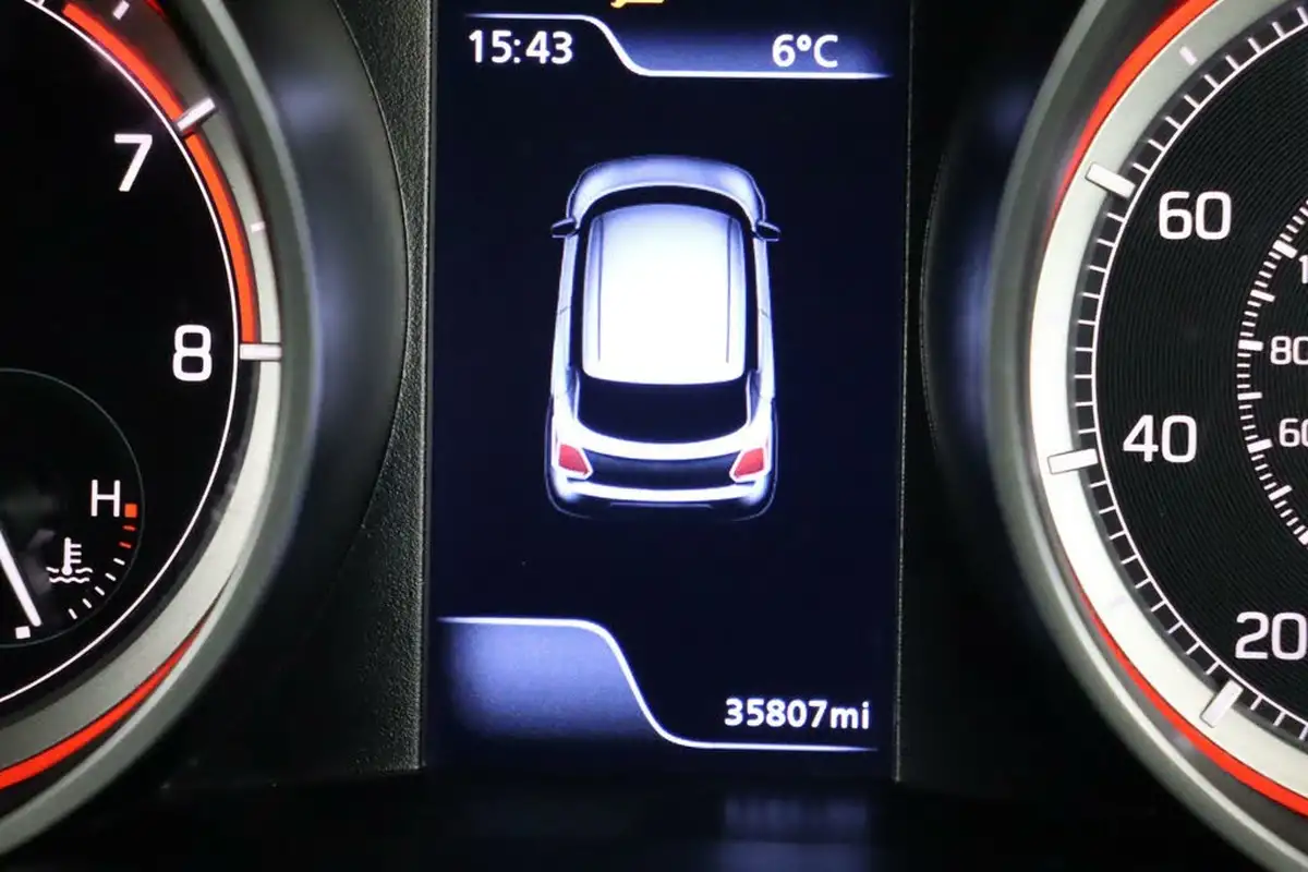 2022-suzuki-swift-12-dualjet-sz5-big-36