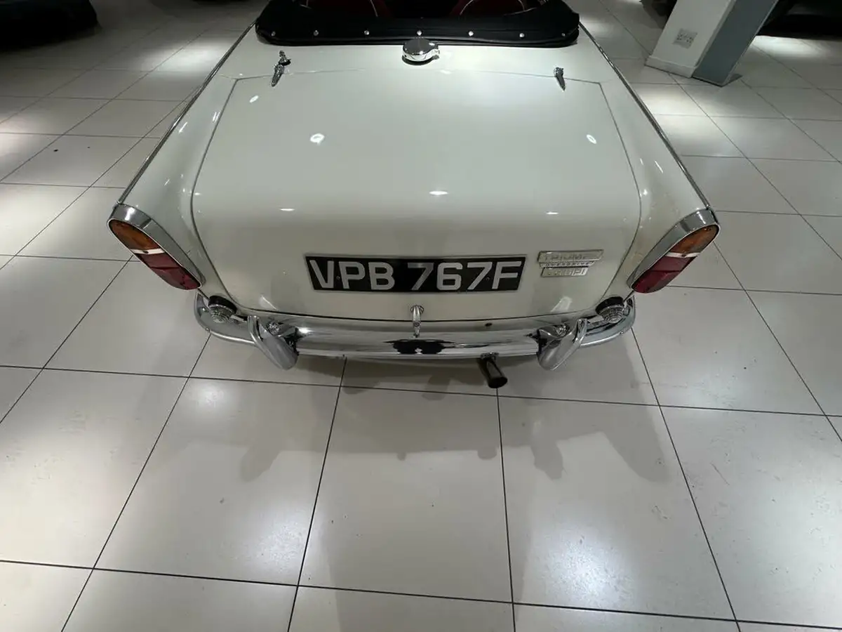 1968-triumph-tr5-convertible-big-29