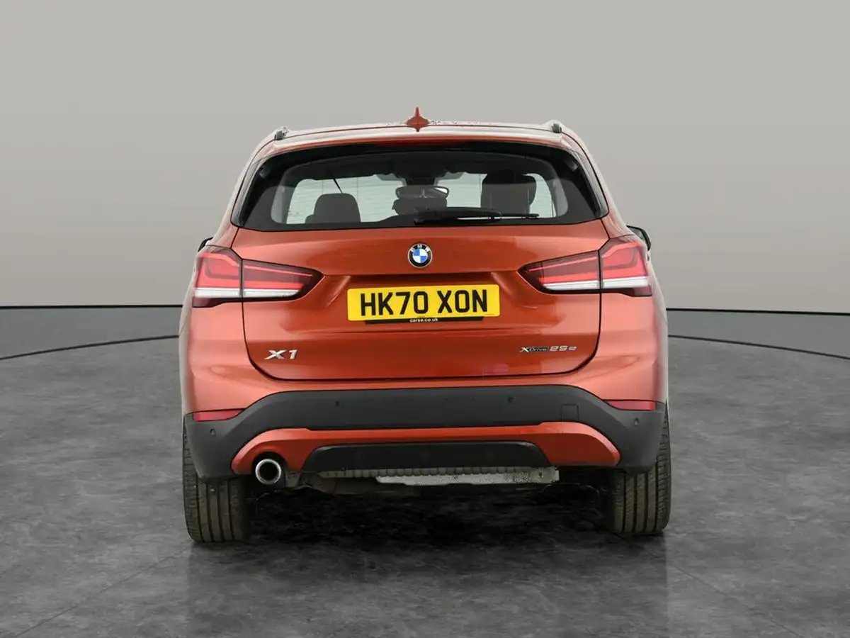2021-bmw-x1-15-xdrive-25e-phev-sport-big-6