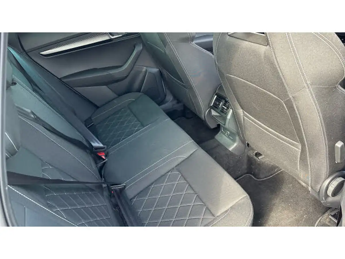 2023-skoda-karoq-15-tsi-sportline-dsg-big-15