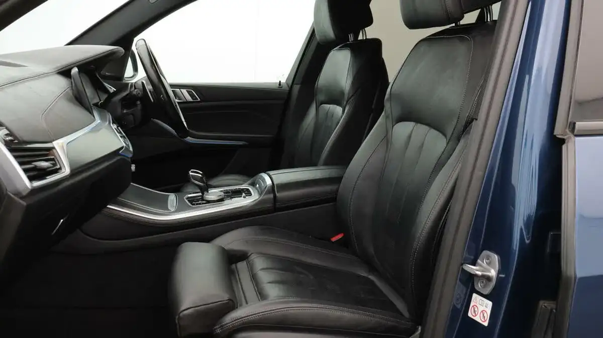 2021-bmw-x5-30-xdrive-45e-m-sport-big-14