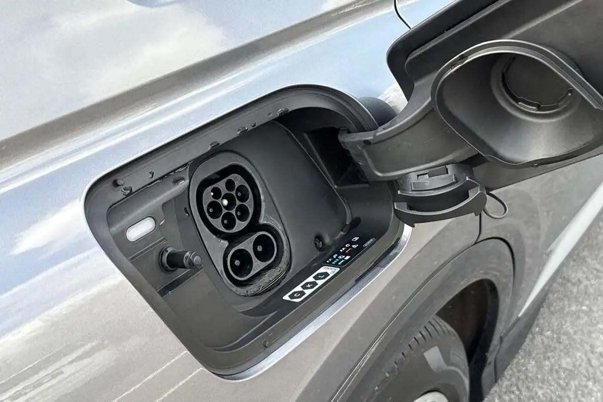 2022-audi-q4-e-tron-40e-s-line-station-wagon-big-35