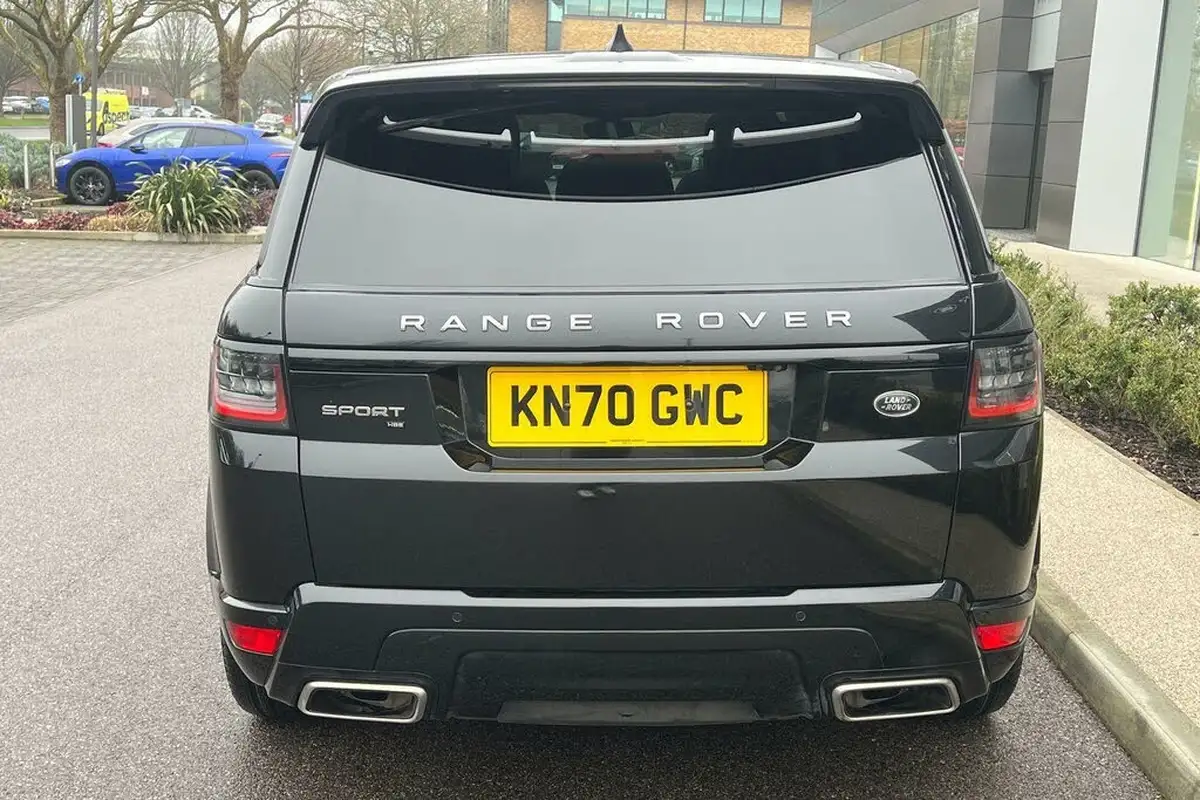 2020-land-rover-range-rover-sport-30-sd-v6-hse-dynamic-big-12