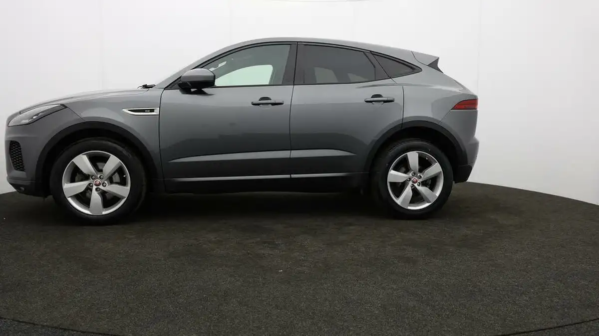 2019-jaguar-e-pace-20-i4d-r-dynamic-se-180ps-awd-auto-big-60