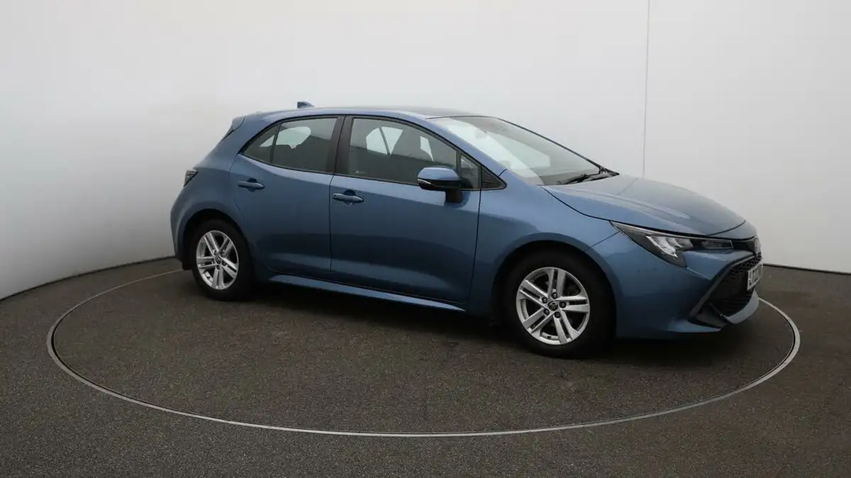 2022-toyota-corolla-18-vvt-i-icon-120bhp-trk-hatchback-5d-big-39