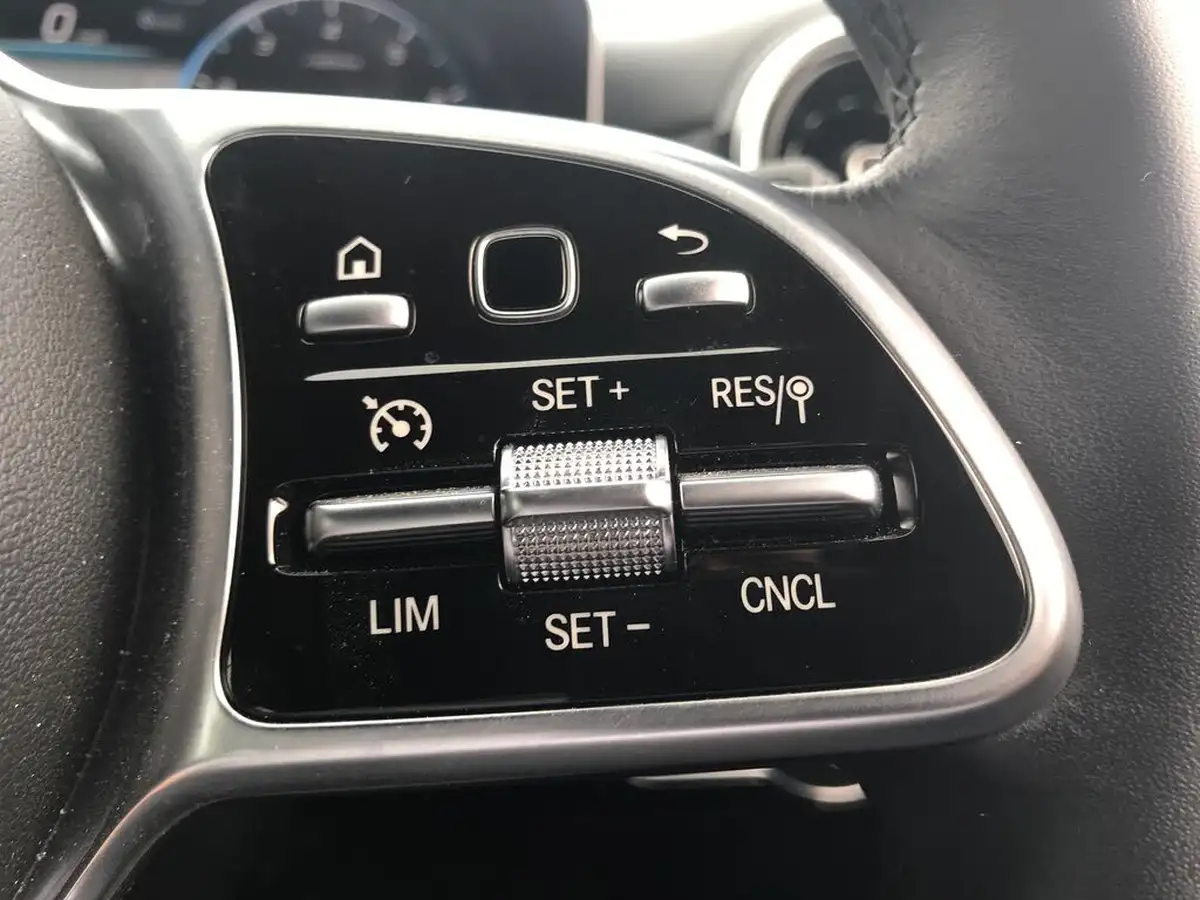 2020-mercedes-benz-a-class-13-a180-sport-executive-hatchback-5d-7g-dct-big-19