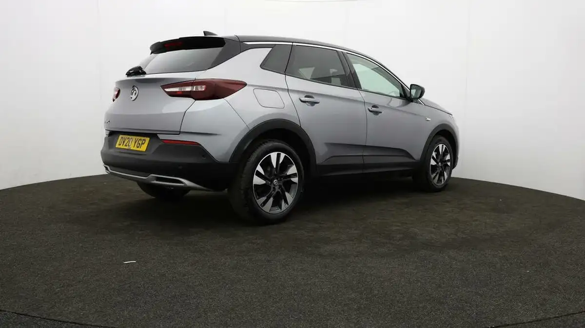 2020-vauxhall-grandland-x-12-sri-nav-auto-big-24