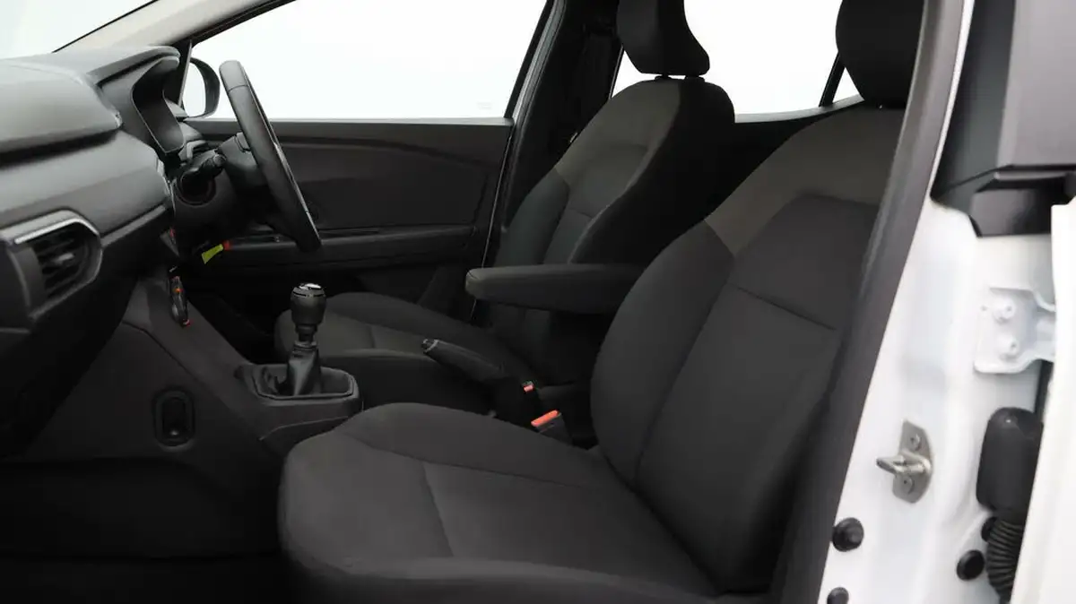 2021-dacia-sandero-10-tce-essential-90bhp-big-13