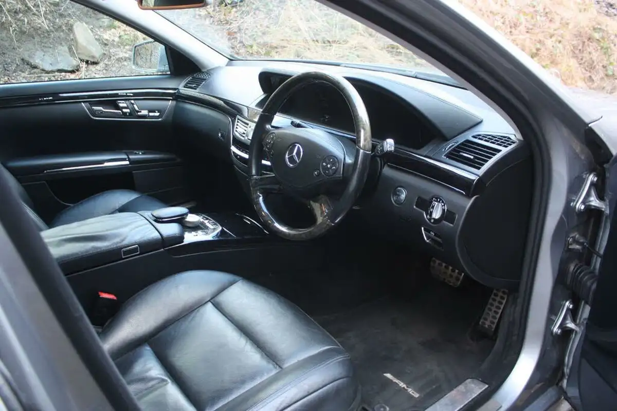 2013-mercedes-benz-s-class-30cdi-s350-bluetec-l-amg-sport-edition-big-8