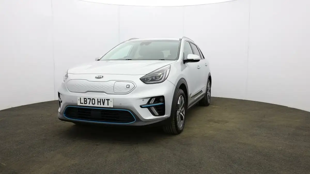 2021-kia-e-niro-ev-4-big-38